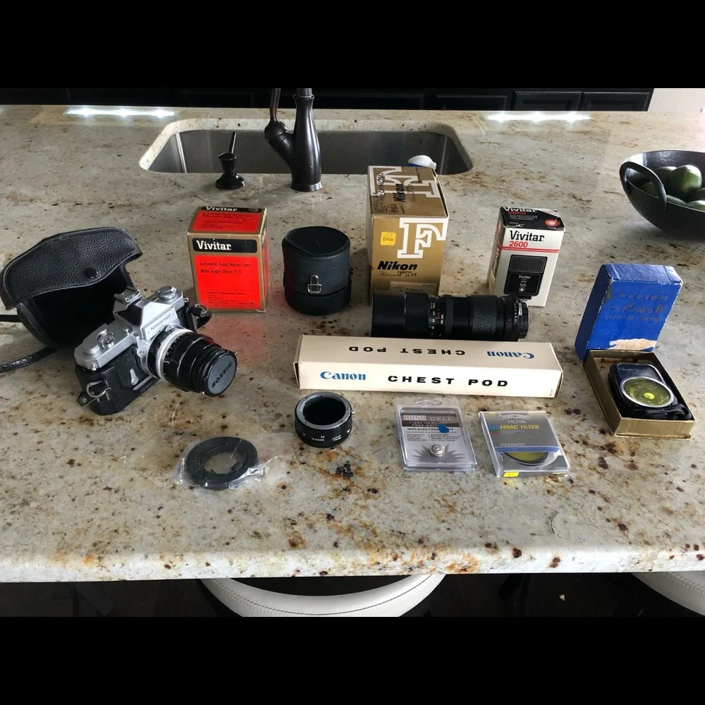 Nikon FTn camera w/own working light meter, 3 lenses, misc accessories!